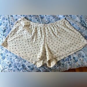 Brandy Melville Shorts!